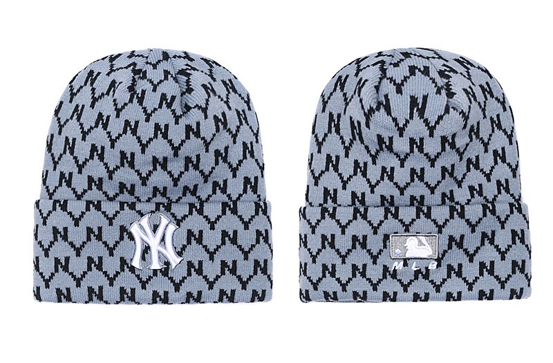 Yankees Team Logo Gray Pom Knit Hat SG