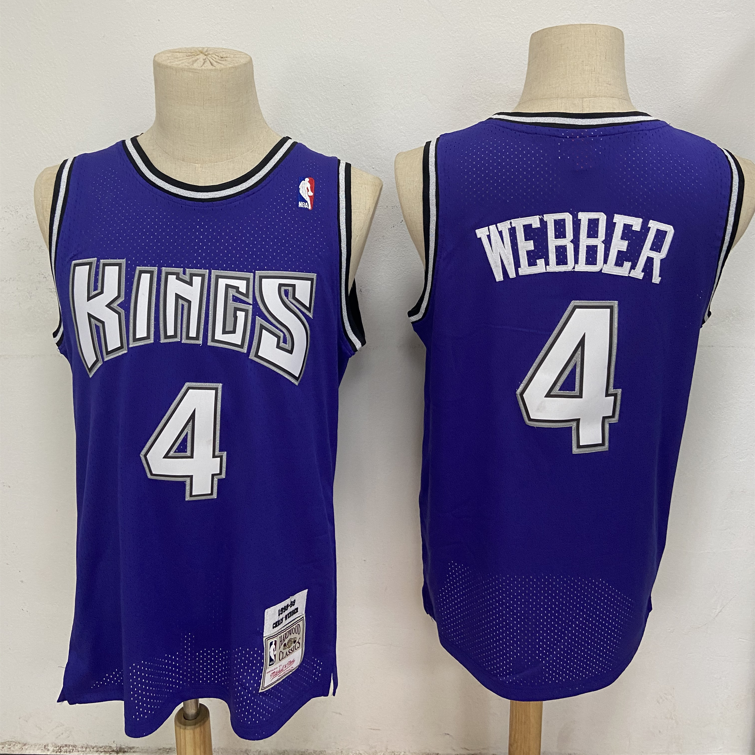 Kings 4 Chris Webber Purple 1998-99 Hardwood Classics Jersey